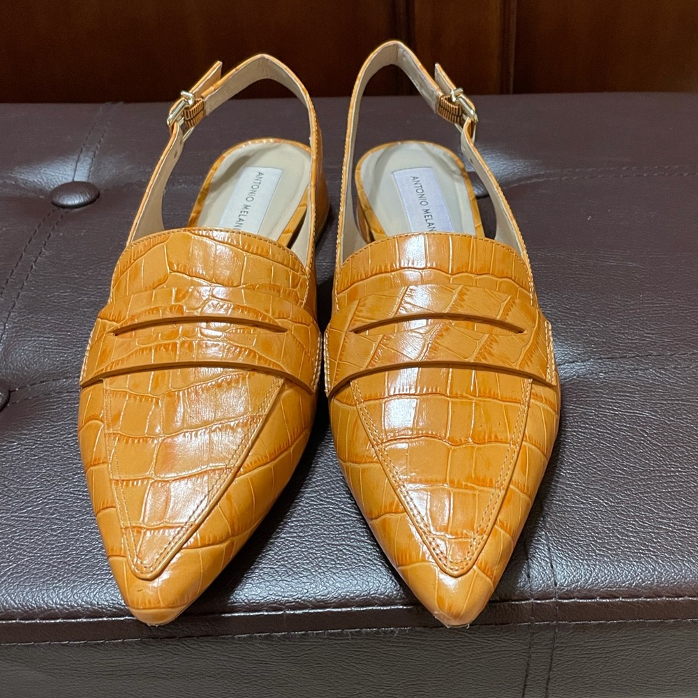 Rich Ochre Antonio Melani flats! Golden beauties!